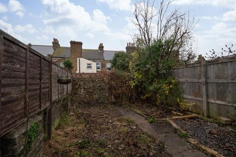 2 bedroom terraced house for sale, St. Davids Road, Ramsgate, Kent, CT11