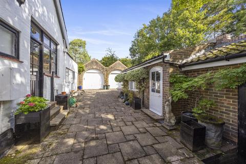 4 bedroom detached house for sale, Tongdean Lane, Withdean, Brighton