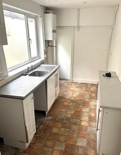 3 bedroom terraced house for sale, Gillingham Road  ME7