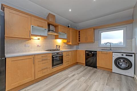 2 bedroom apartment for sale, Dawn Court, Bakers Close, St. Albans