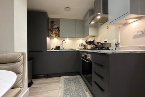1 bedroom flat for sale, Ironbridge House, Windmill Place, Southall