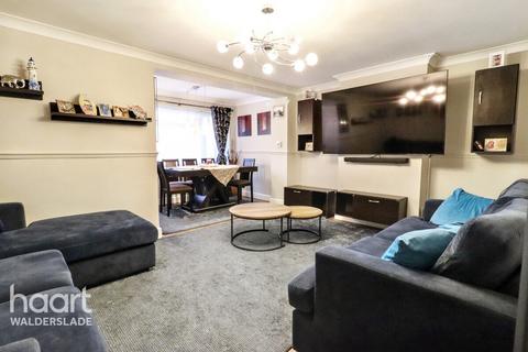 3 bedroom terraced house for sale, Sundridge Drive, Chatham