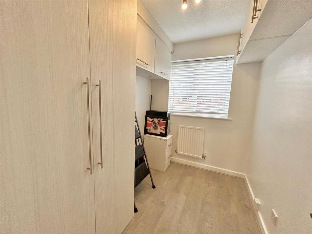 Bedroom 3.jpg