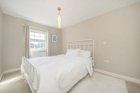 2 bedroom house for sale, St. Marys Square, London W5