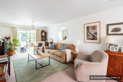 5 bedroom end of terrace house for sale, Goodwood Road, Redhill, RH1