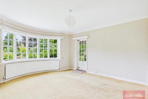 4 bedroom detached house for sale, South Avenue, Scalby, Scarborough