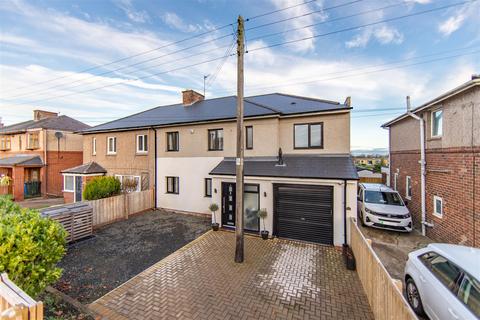 4 bedroom semi-detached house for sale, Cochrane Terrace, Dinnington, Newcastle Upon Tyne, NE13