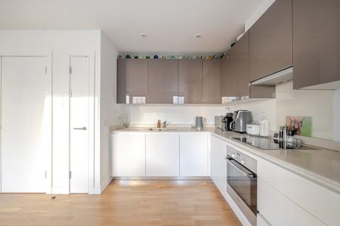 1 bedroom apartment for sale, Ravens Walk, London