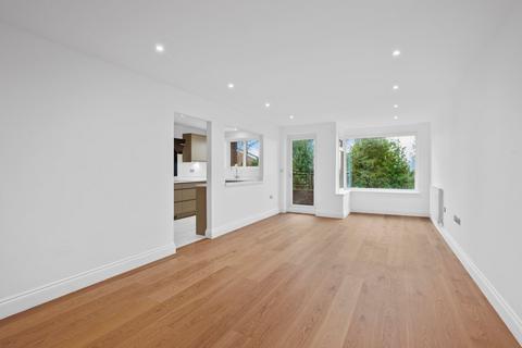2 bedroom apartment for sale, Oatlands Drive, Weybridge, KT13