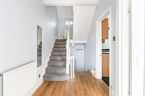 3 bedroom flat for sale, Carshalton Road, Sutton