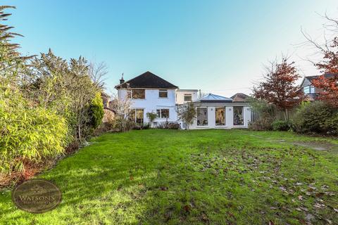 4 bedroom detached house for sale, Temple Crescent, Nuthall, Nottingham, NG16
