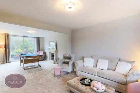 4 bedroom detached house for sale, Temple Crescent, Nuthall, Nottingham, NG16