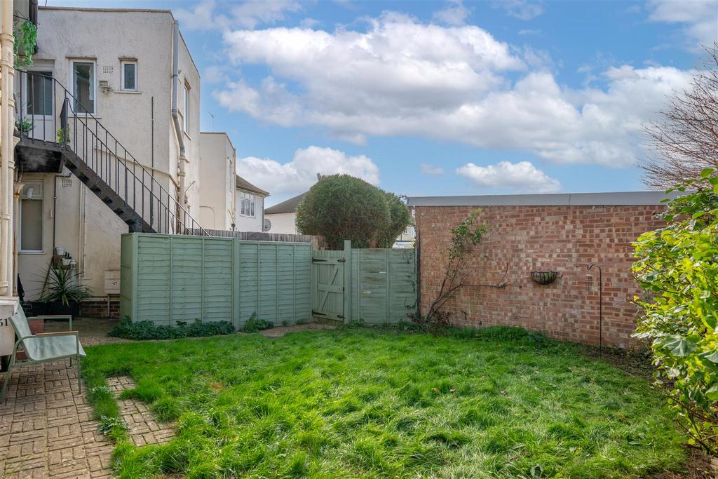 51 Meath Green externals-7 - Copy - Copy.jpg