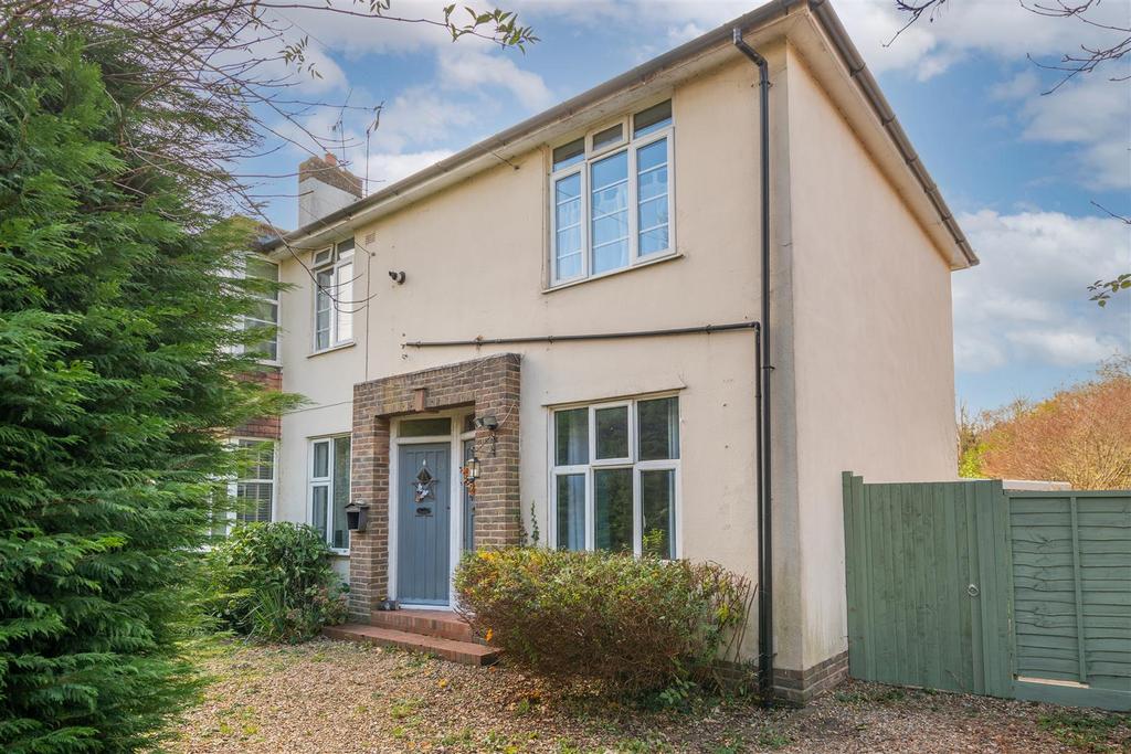 51 Meath Green externals-14.jpg