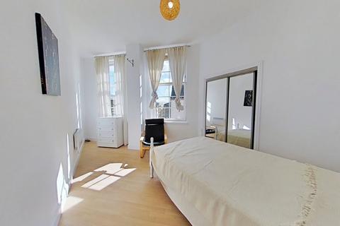 2 bedroom flat to rent, St. Andrews Square, Glasgow, G1