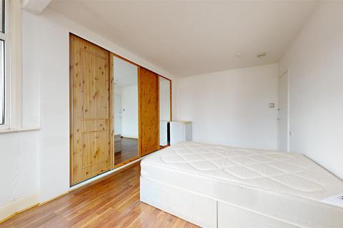 1 bedroom property to rent, Tanfield Avenue, Neasden NW2