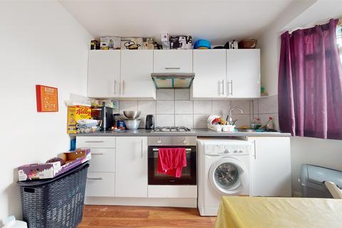 1 bedroom property to rent, Tanfield Avenue, Neasden NW2
