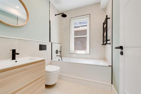1 bedroom apartment to rent, Adamson Road, Belsize Park, NW3