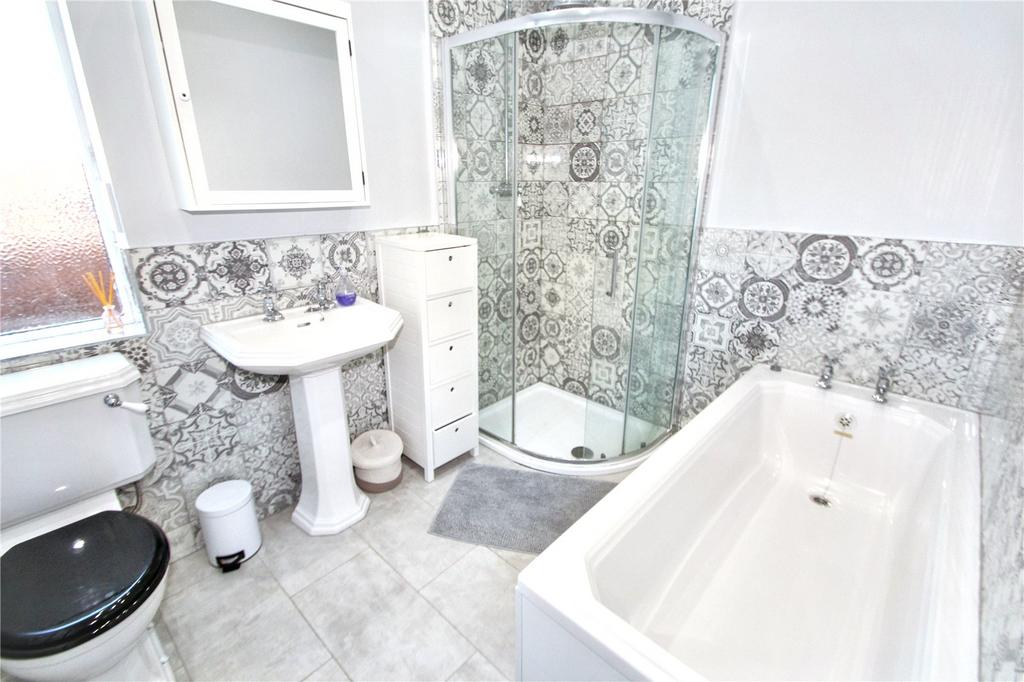 Bathroom/Wc