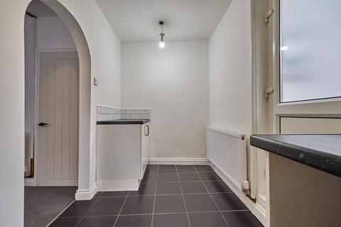 2 bedroom terraced house to rent, Chapel Street, Barwell, Leicester