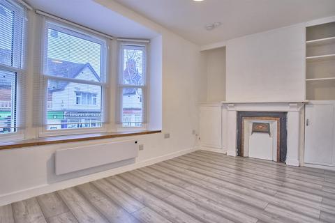 2 bedroom apartment to rent, Castle Street, Hinckley