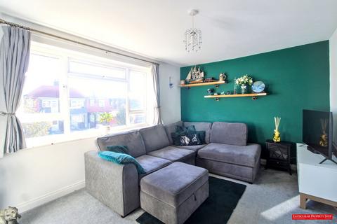2 bedroom flat for sale, Belle Vue Road, Eastbourne BN22