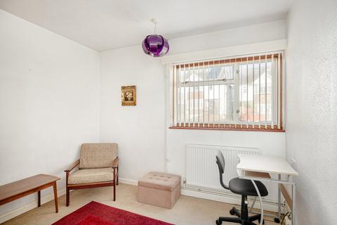 3 bedroom detached house for sale, Lindsey Road, Bishop's Stortford, Hertfordshire, CM23