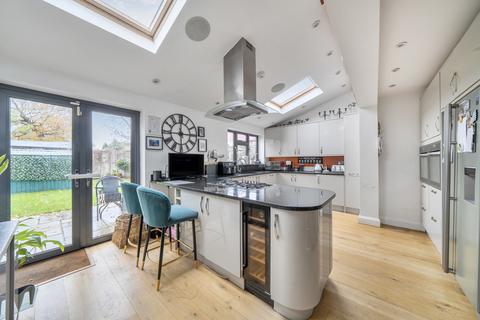 undefined, Almond Close, Ruislip, Middlesex