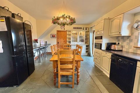 undefined, Maeslan, Llanelli SA15