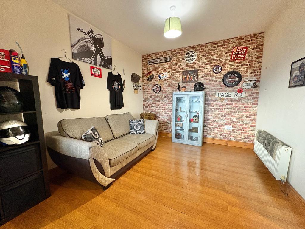 Bedroom / Sitting Room