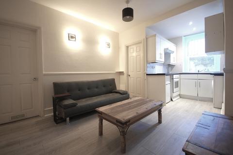 undefined, Chiswick Road, London W4