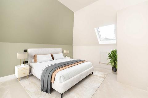 2 bedroom flat for sale, Greenford Avenue, London W7