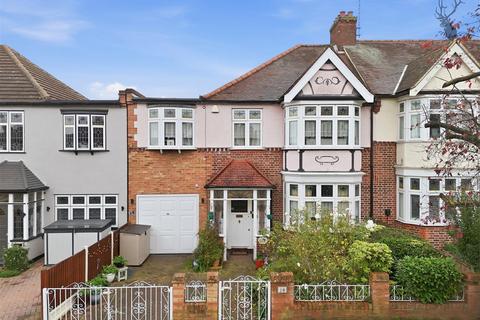 undefined, Beverley Crescent, Woodford Green IG8