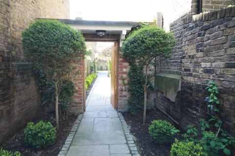 undefined, Devonshire Drive