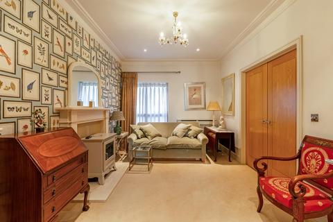 4 bedroom terraced house for sale, Trafalgar Street, Cheltenham, Gloucestershire, GL50