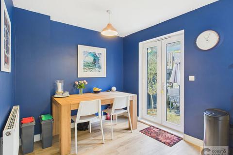 3 bedroom end of terrace house for sale, Webster Close, Newton Abbot
