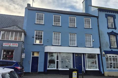 undefined, Main Street, Pembroke