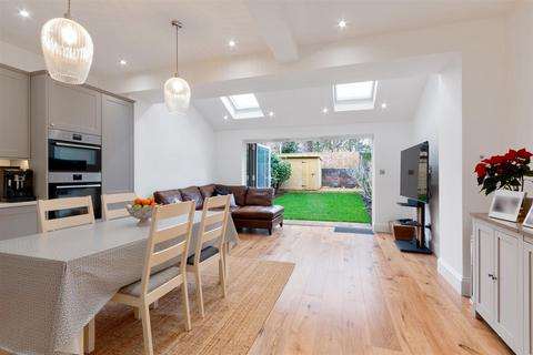 undefined, Rosevine Road, West Wimbledon SW20
