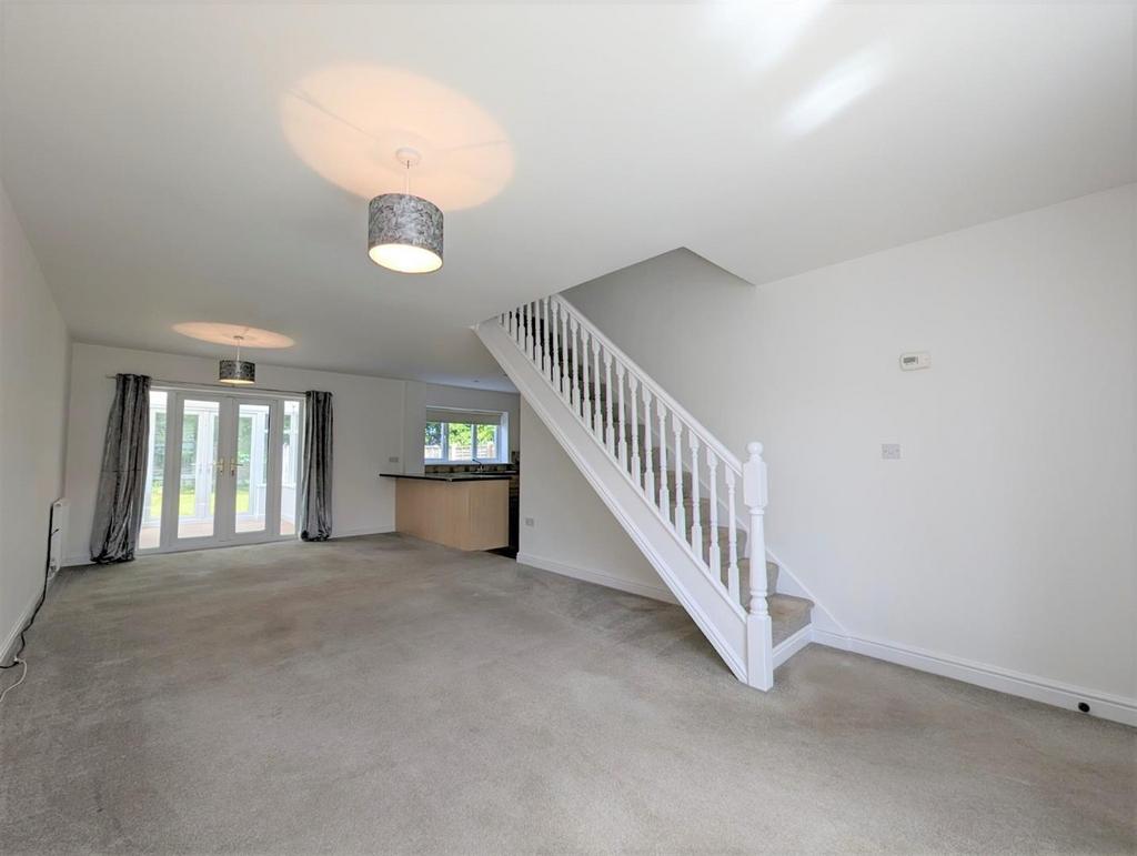 Lounge and dining area