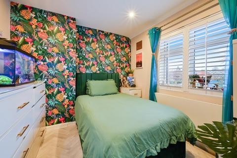 undefined, Glastonbury Road, Morden