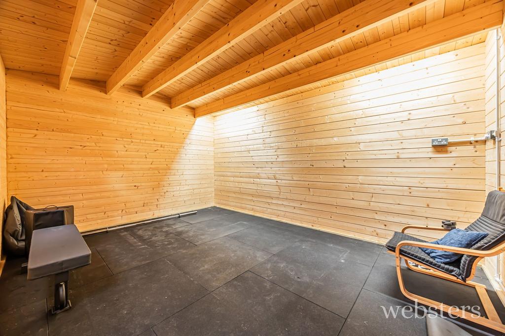 Gym / Home Office