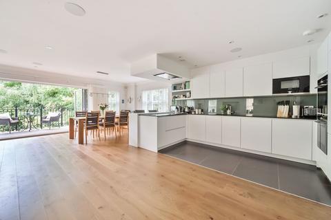 3 bedroom apartment for sale, Huntingdon Avenue, Whitefield Court, TN4