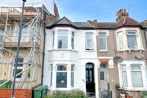 4 bedroom terraced house for sale, Lucknow Street, Plumstead, London, SE18 2SN