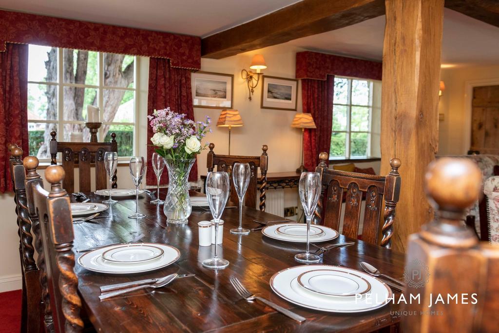 Formal Dining Area, Yew Tree Cottage, Northborough