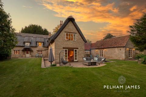 4 bedroom detached house for sale, Church Street, Northborough PE6