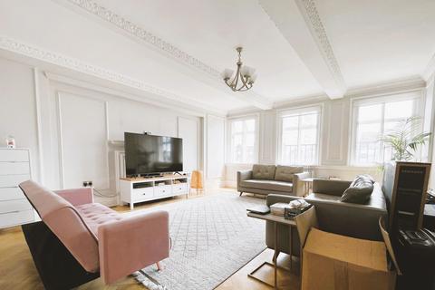 3 bedroom apartment for sale, Baker Street, London NW1