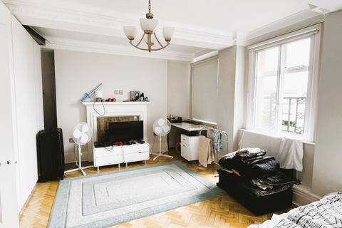 3 bedroom apartment for sale, Baker Street, London NW1