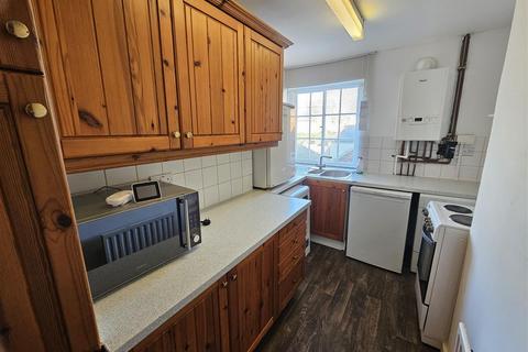 2 bedroom apartment to rent, Whitstable Road, Canterbury