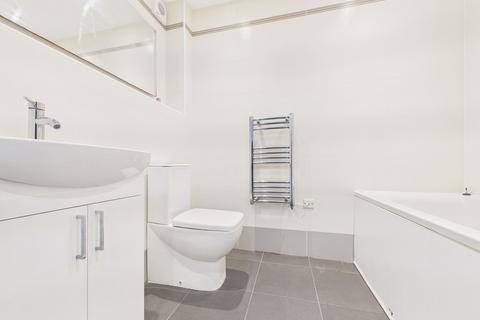 2 bedroom flat for sale, Well Lane, Gateshead, NE9