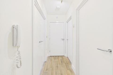2 bedroom flat for sale, Well Lane, Gateshead, NE9